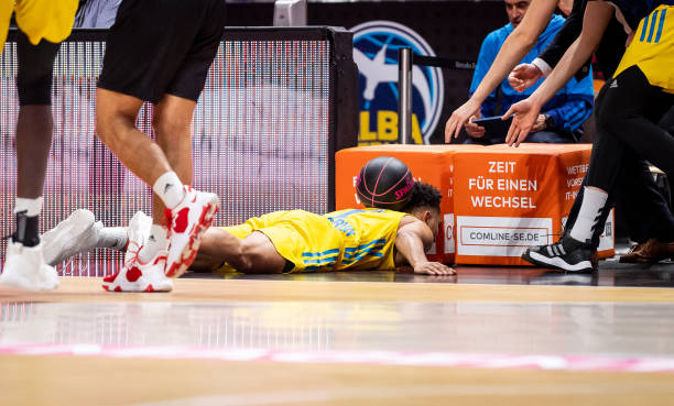 擦肩而过 擦肩而过