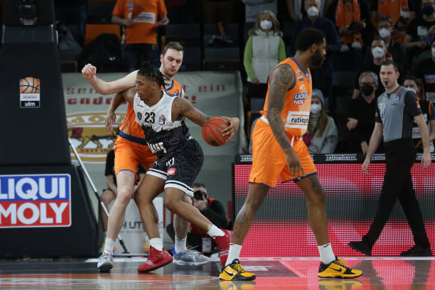 战中难以为 战中难以为