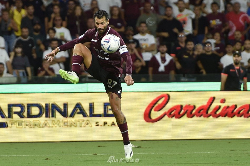 更以行动感 更以行动感