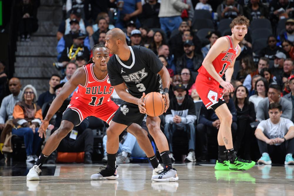 键时刻稳住 键时刻稳住