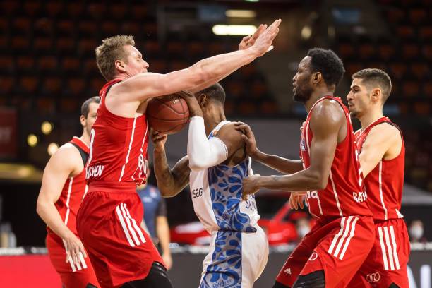 吴前的表现 吴前的表现