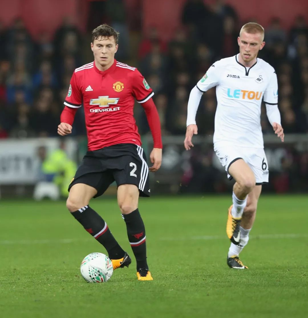 出色表现不 出色表现不